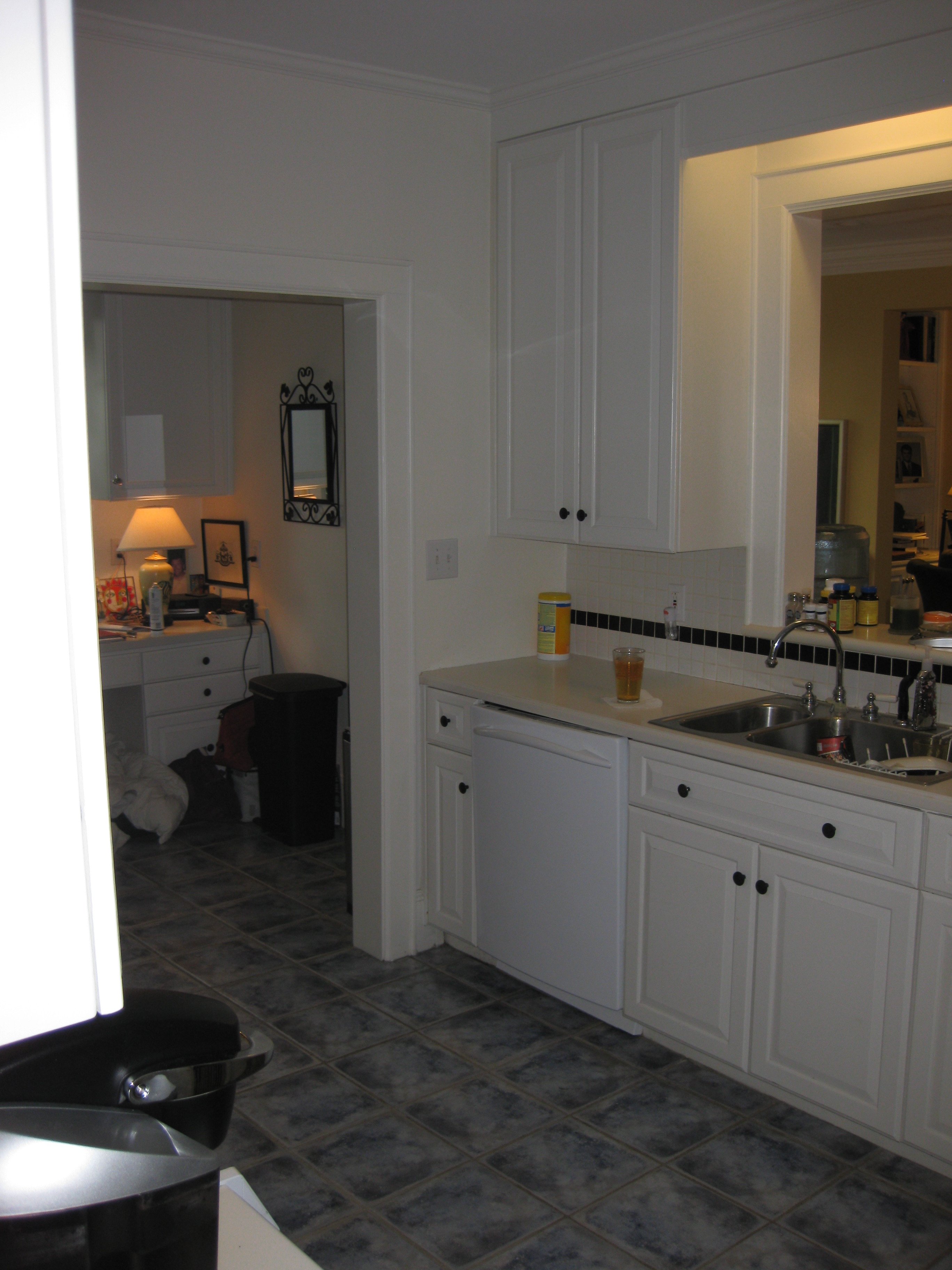 A kitchen in a historic home in the Myers Park neighborhood of Charlotte, NC before a major renovation by Distinctive Design + Build + Remodel.
