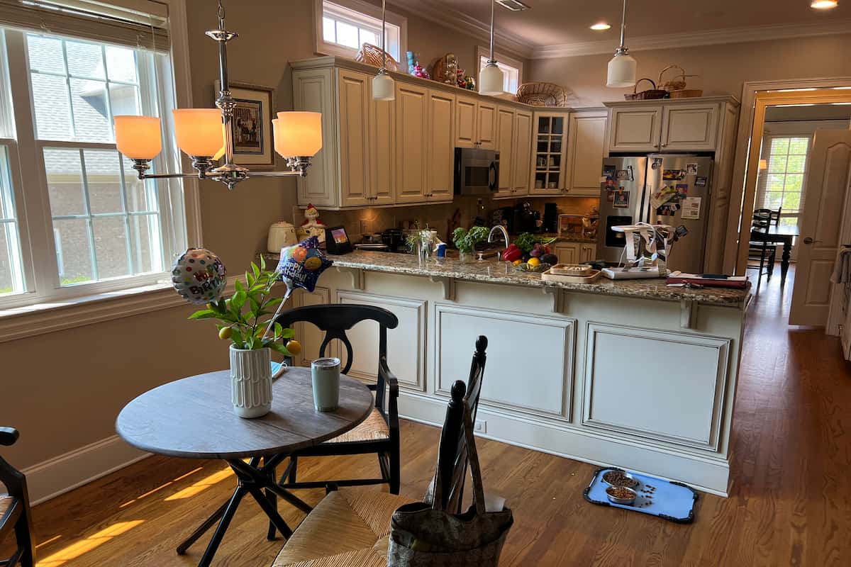 kitchen-remodel-charlotte-nc-ballantyne-distinctive-wtsn-before